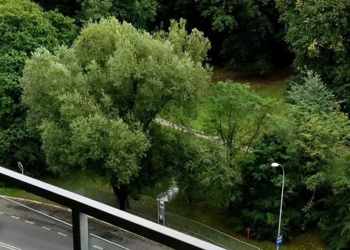 Nowoczesny Apartament Z Widokiem Na Park